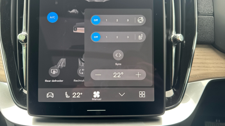 Volvo XC90 2.0 T8 PHEV Plus Dark 5dr AWD Geartronic Estate